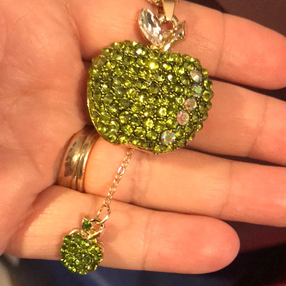 Teacher Appreciation! Green Apple necklace